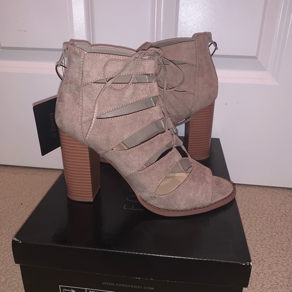 Tan Lace Up Heels - Picture 3 of 5